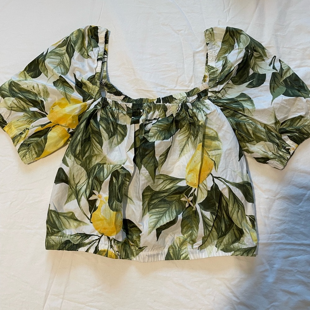 H&M Cropped Lemon Top